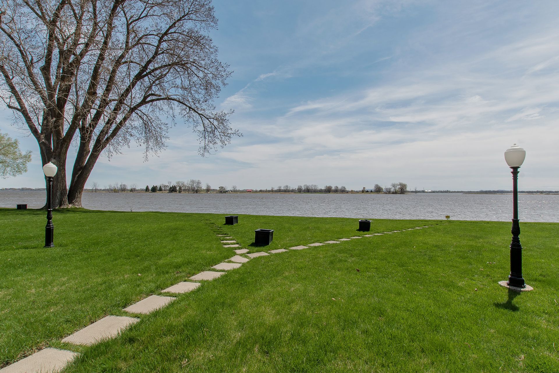 Land/Lot
