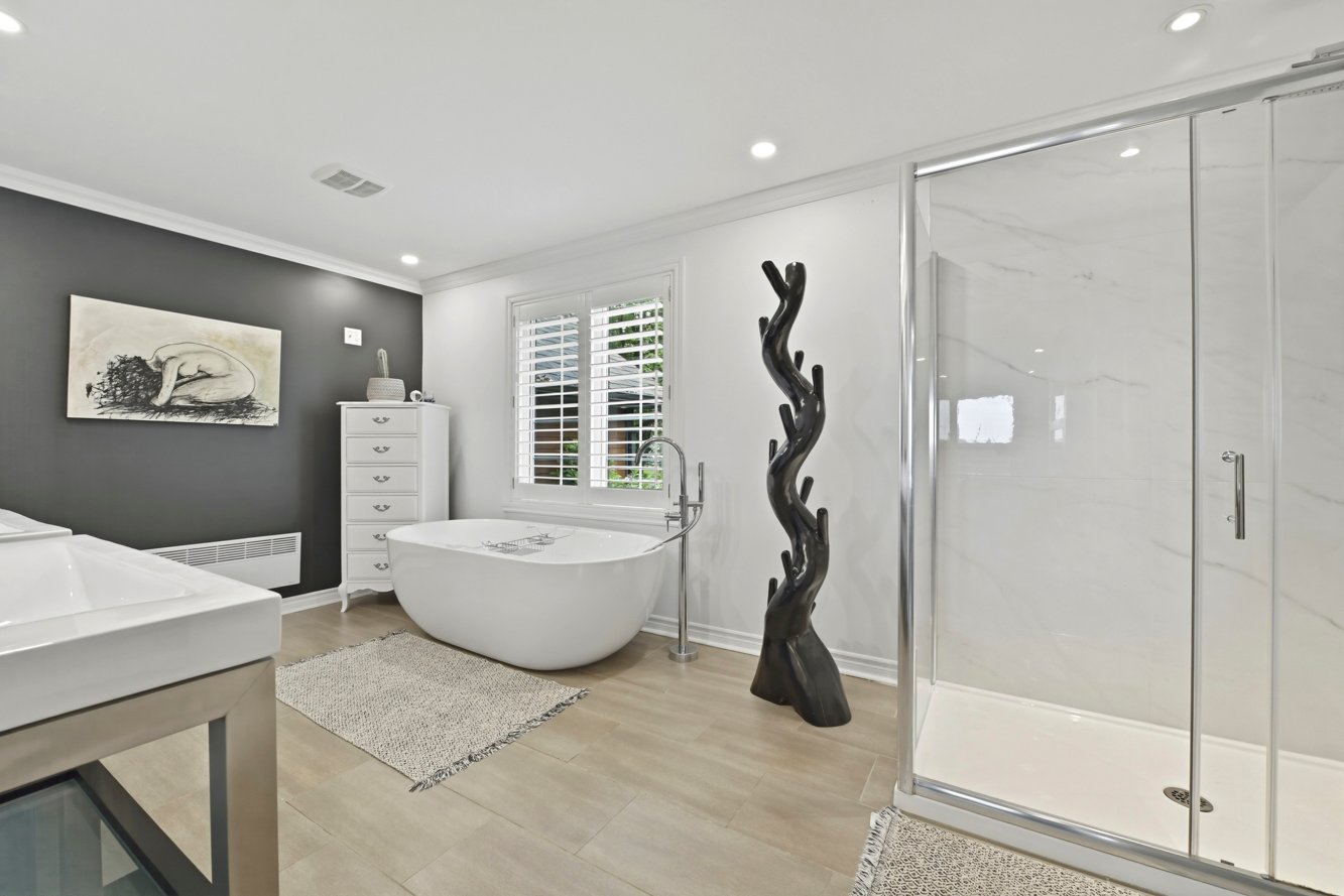 Douche vitrée indépendante