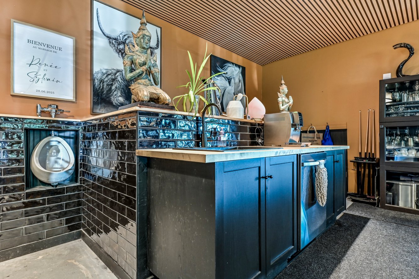 Accessible au sous-sol de la maison