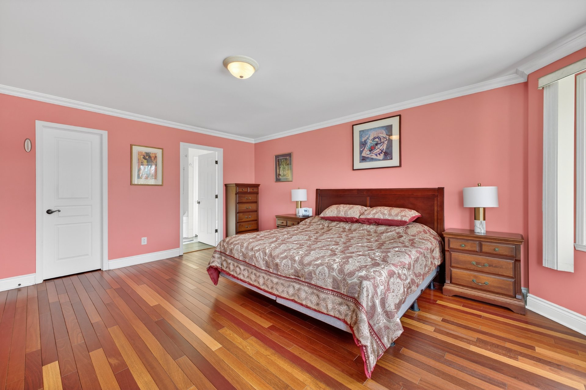 chambre à coucher principal