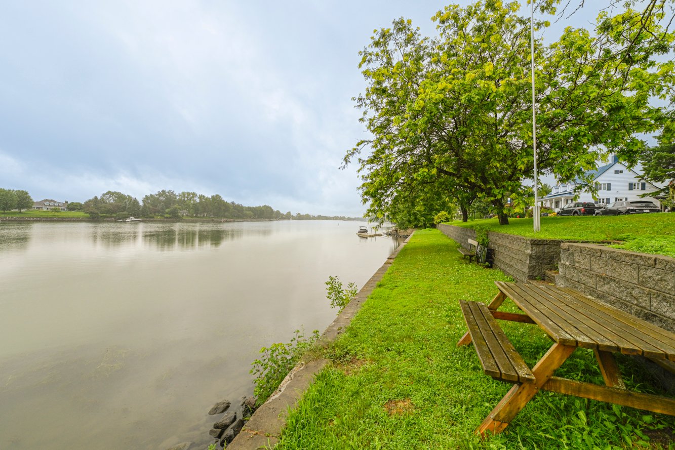 Bord de l'eau