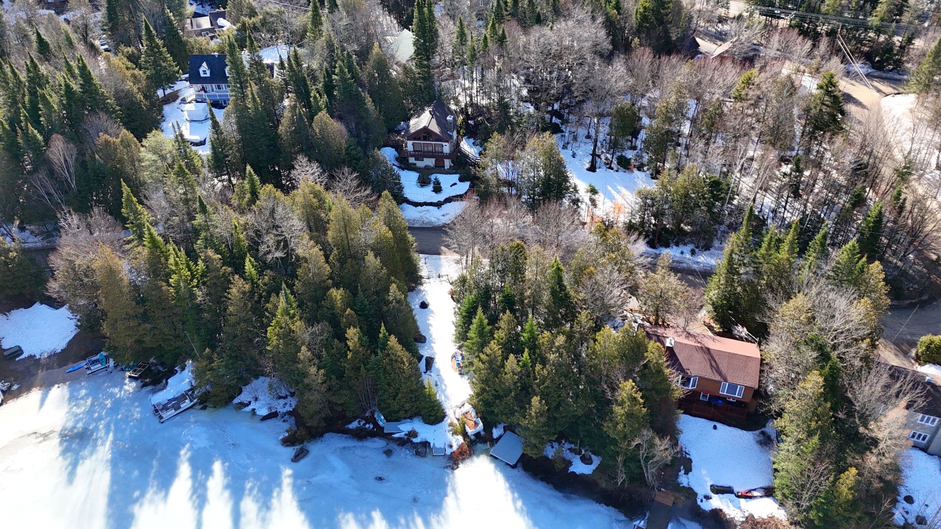 Accès au plan d'eau