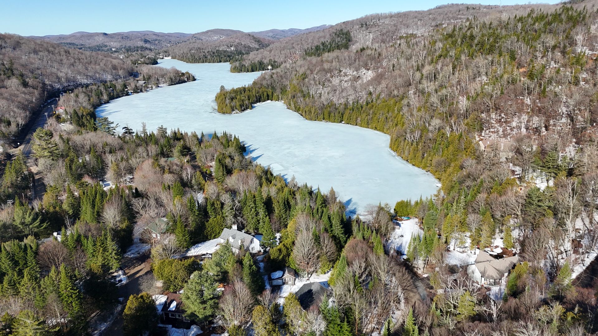 Accès au plan d'eau