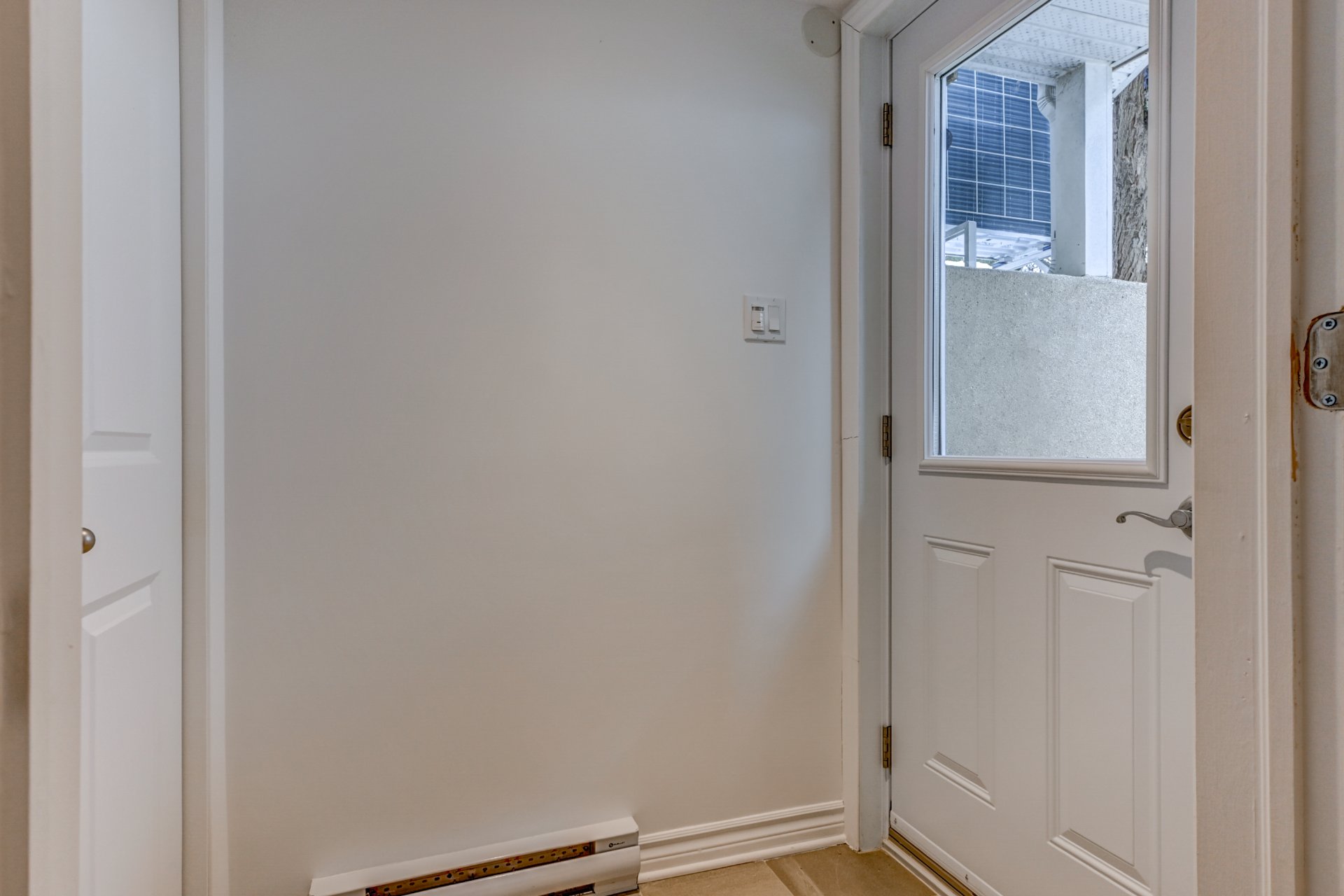 Entrée extérieure