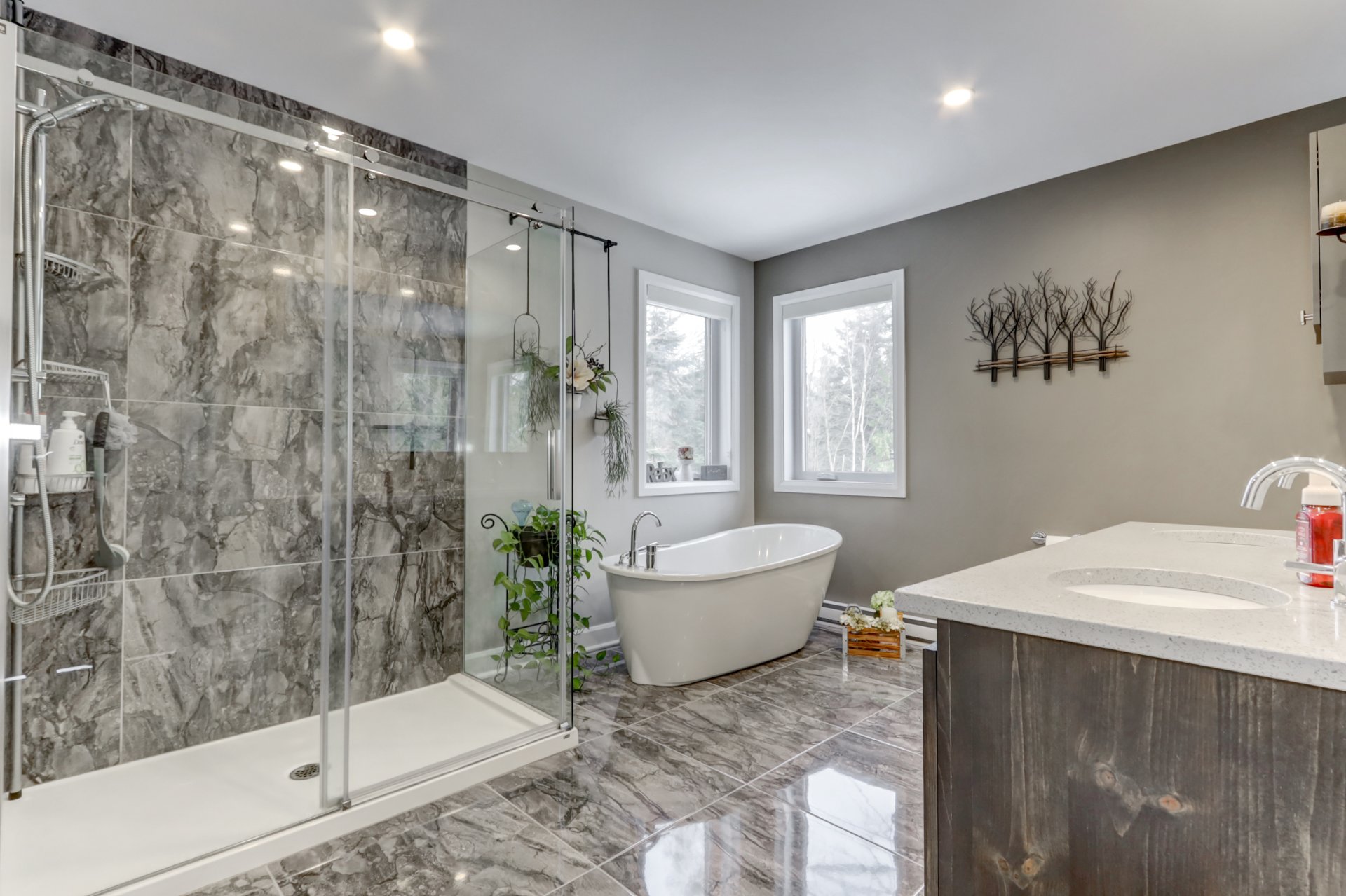 Salle de bains attenante à la CCP