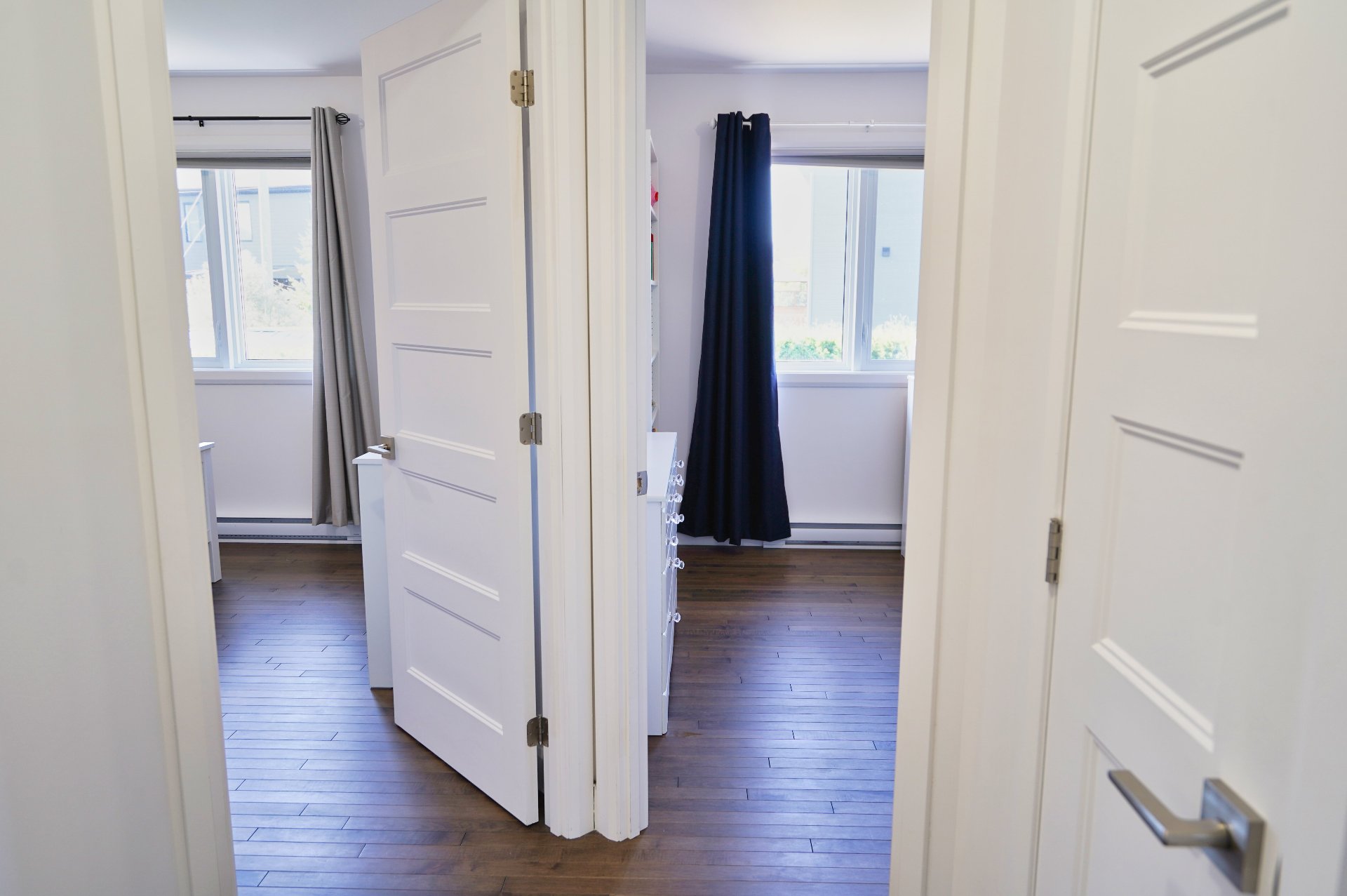 2 chambres au rez-de-chaussée.