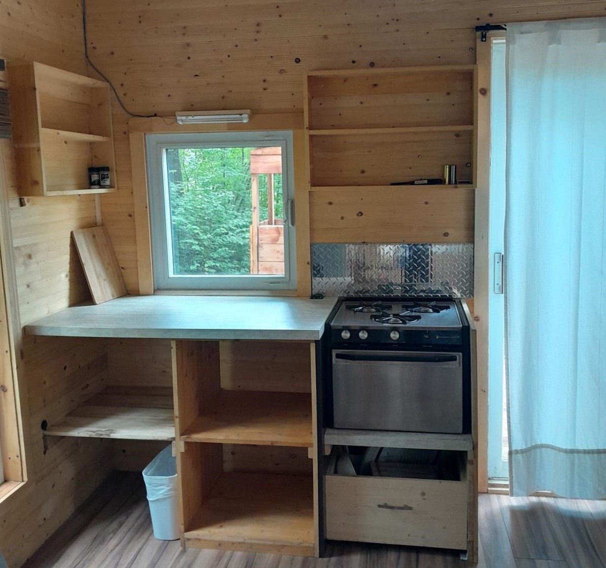 Kitchenette