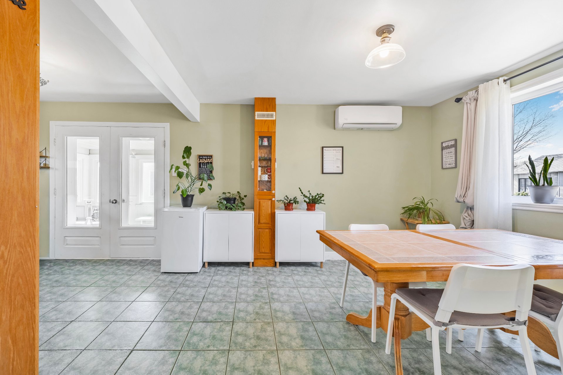 Dining room