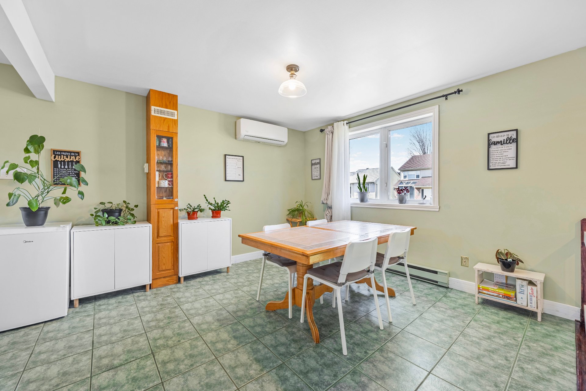 Dining room
