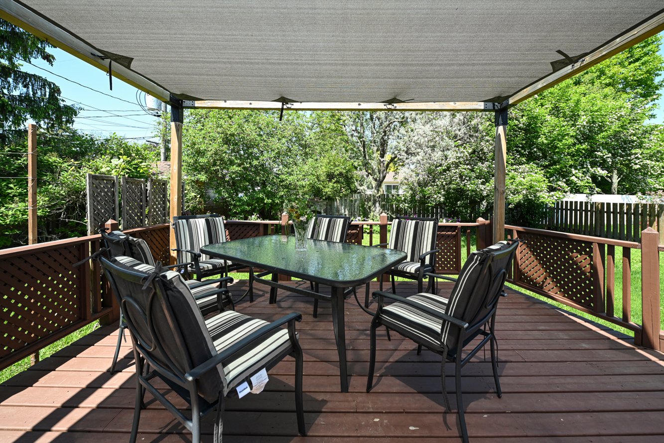 Magnifique terrasse avec gazebo