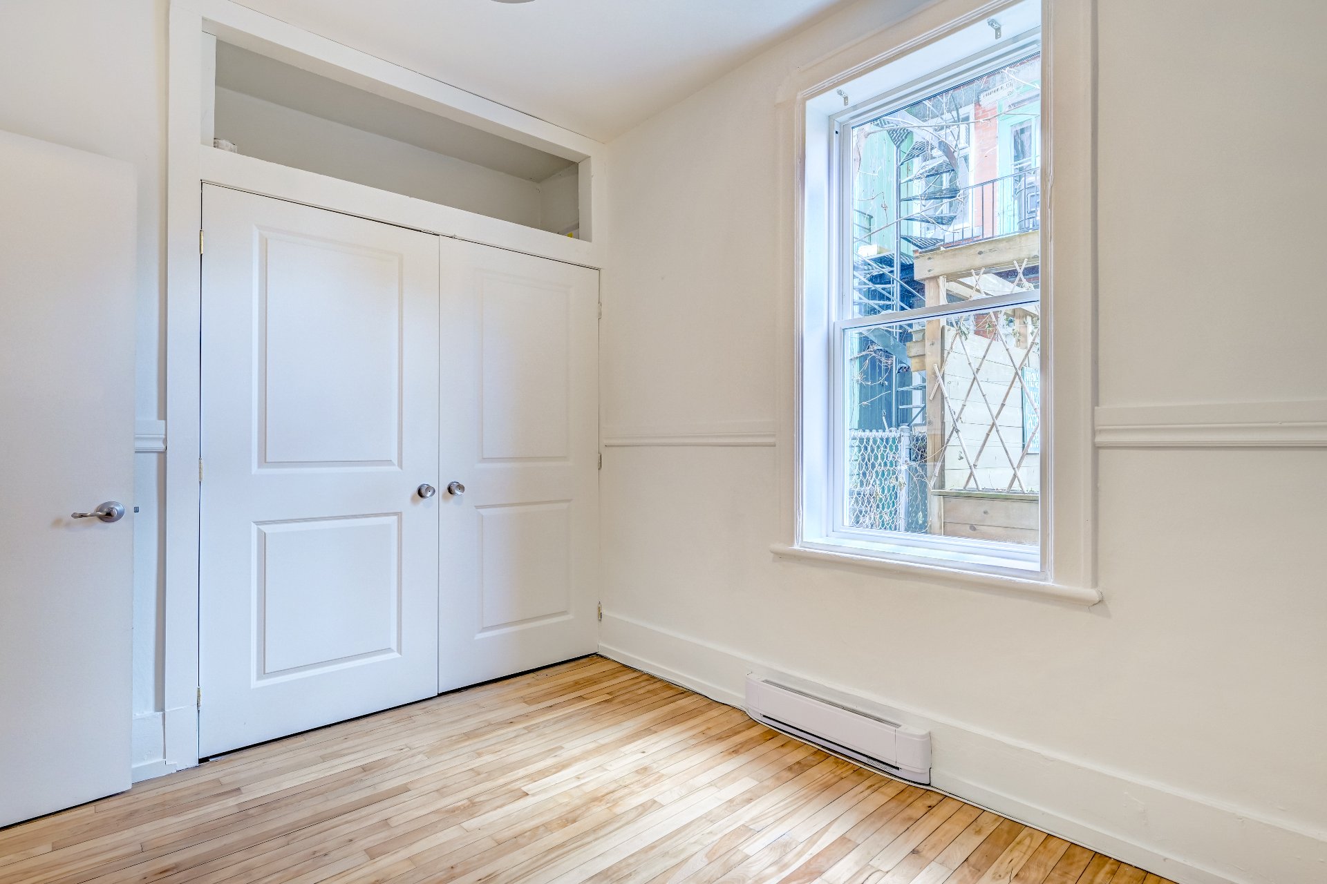 Chambre à coucher 2