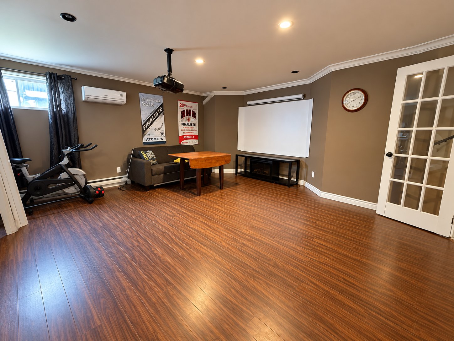 Salon sous-sol