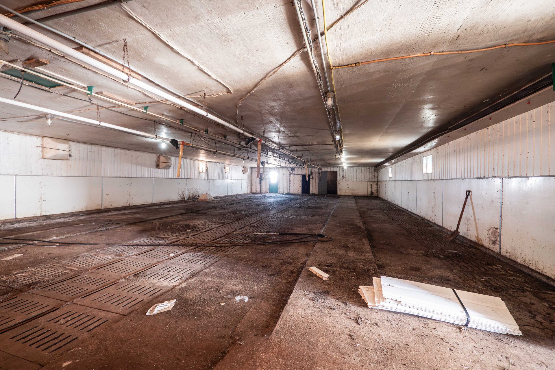 Porcherie intérieur