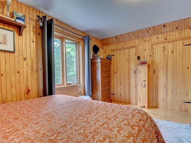 2e chambre au 1e étage