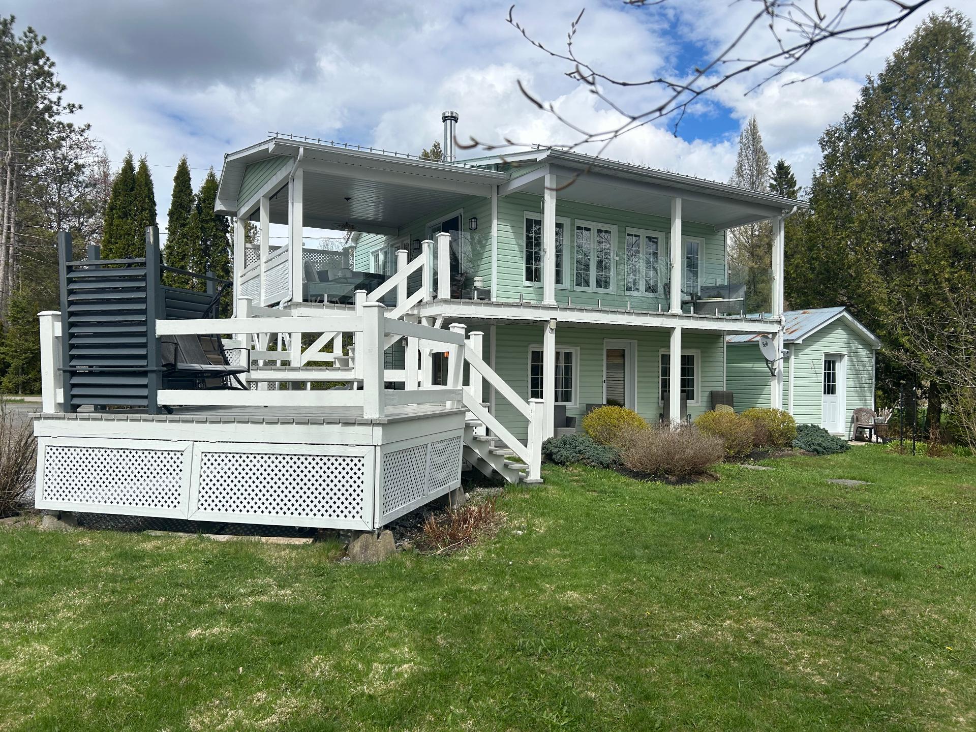 Back facade