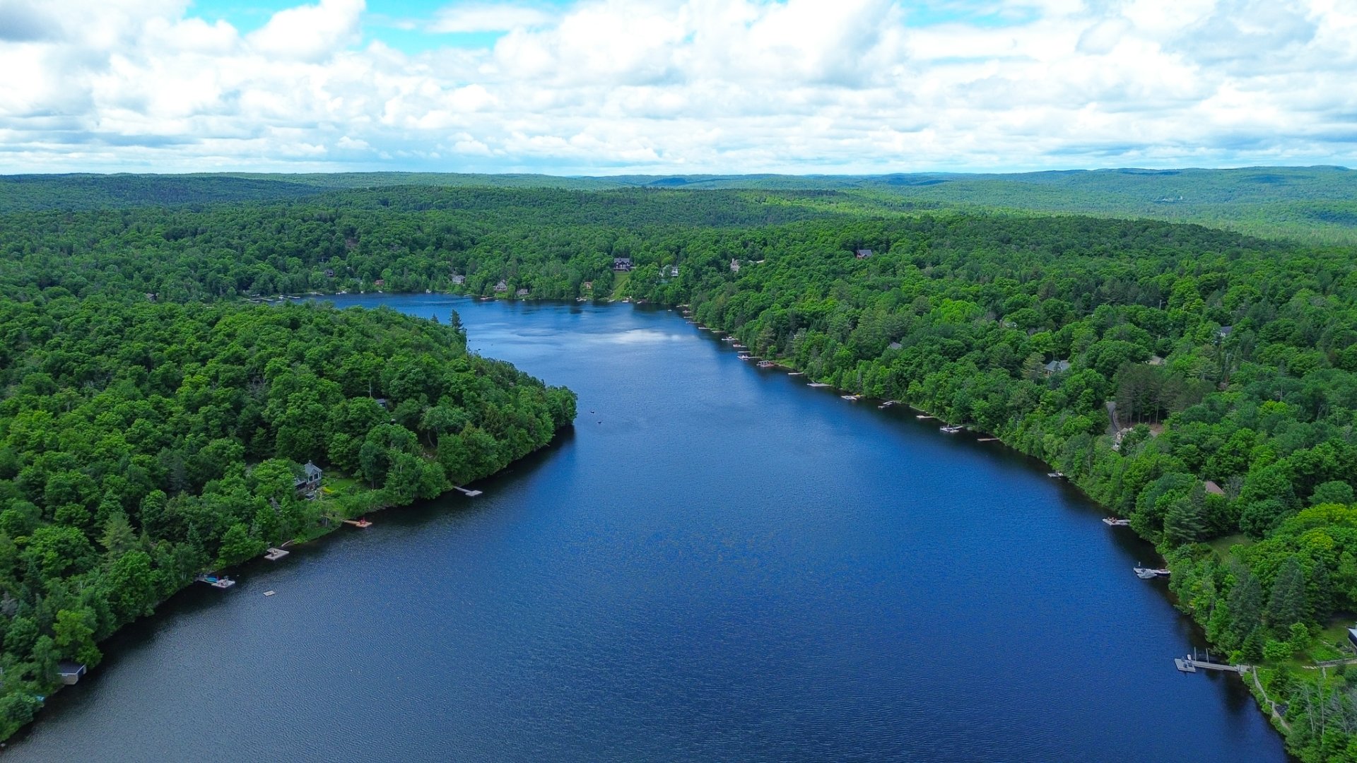 Accès au plan d'eau