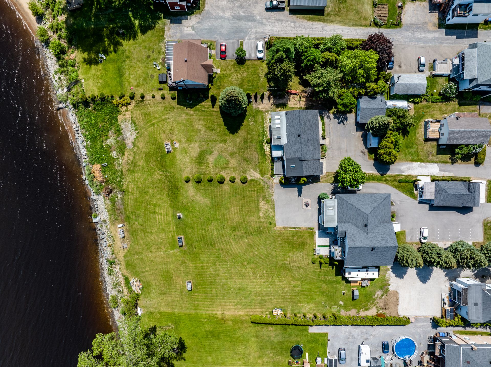 vue et accès au fleuve St-Laurent