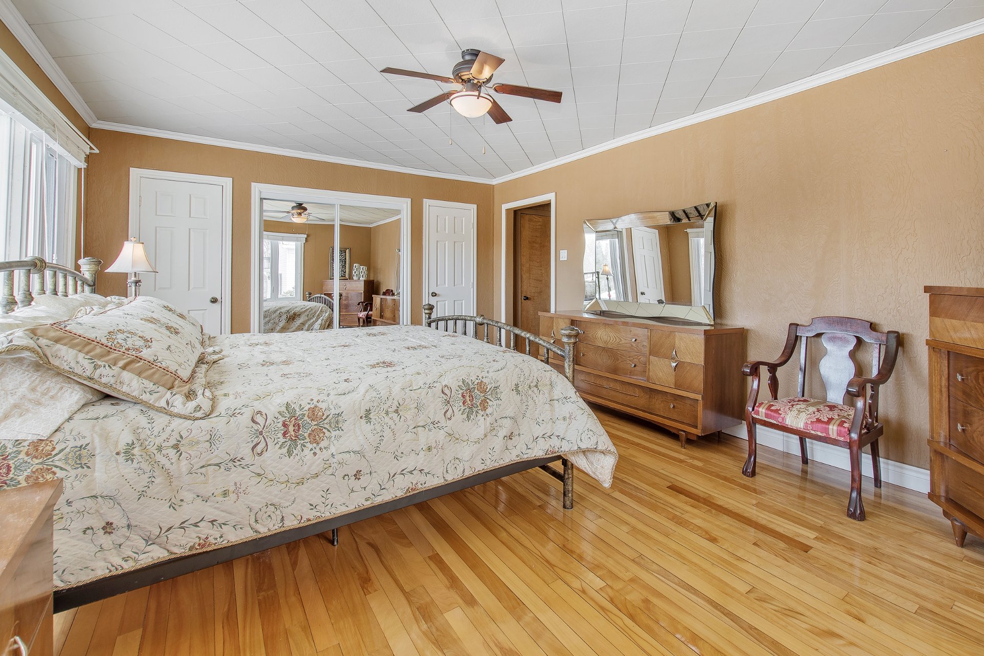 Primary bedroom