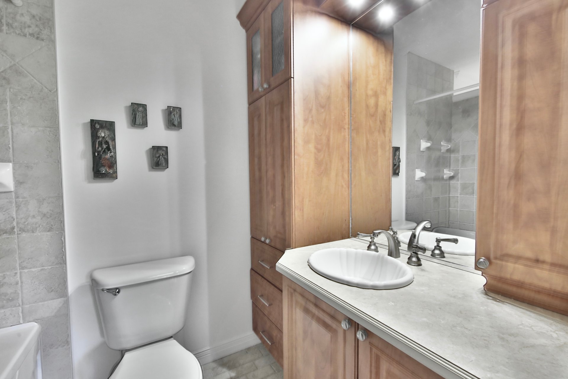 Salle de bains attenante à la CCP