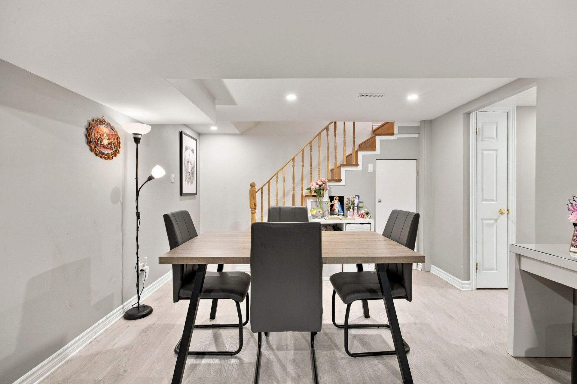 Basement bachelor