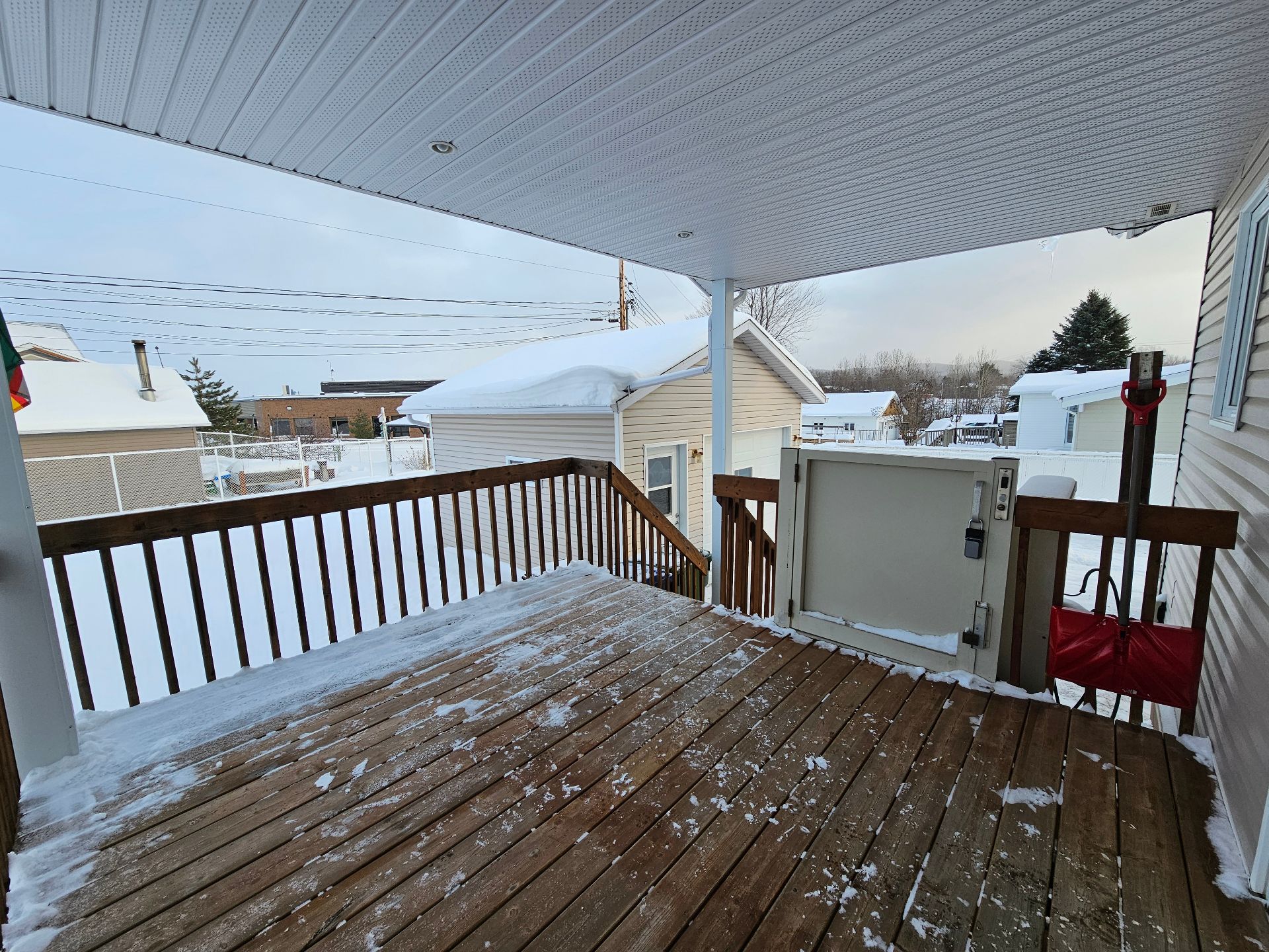 Shipping (door/dock)