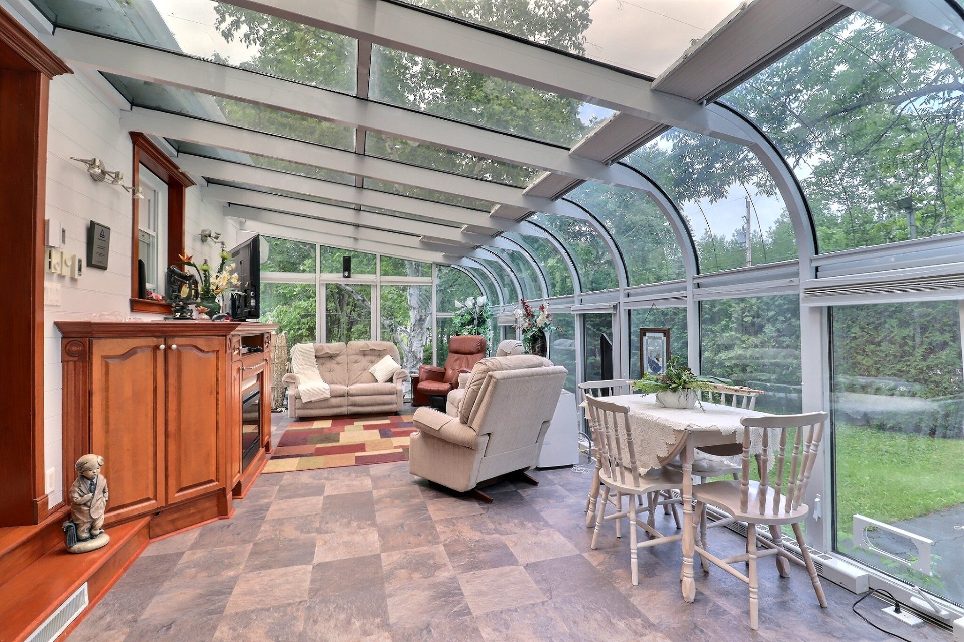 Solarium/Sunroom