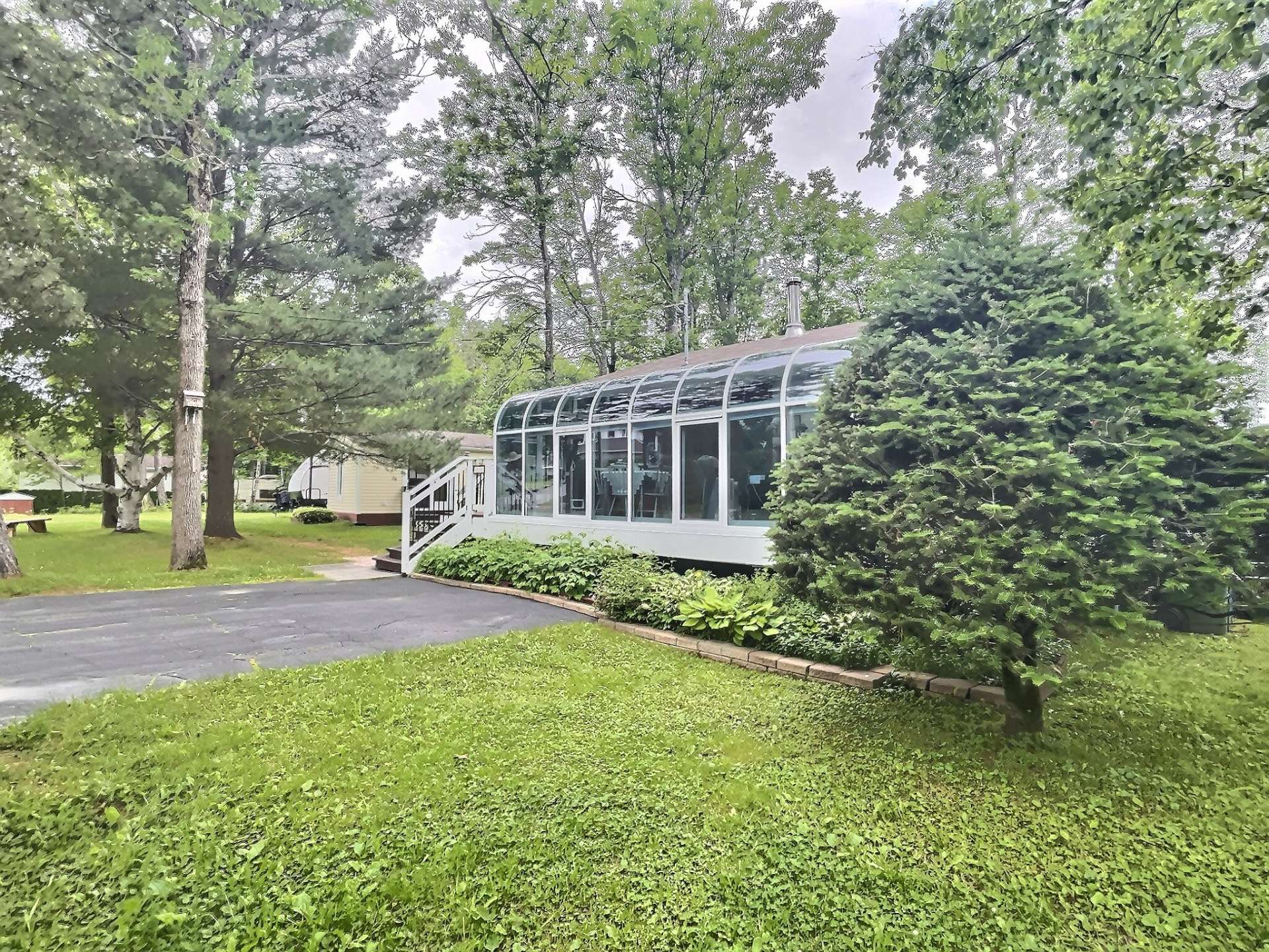 Solarium/Sunroom