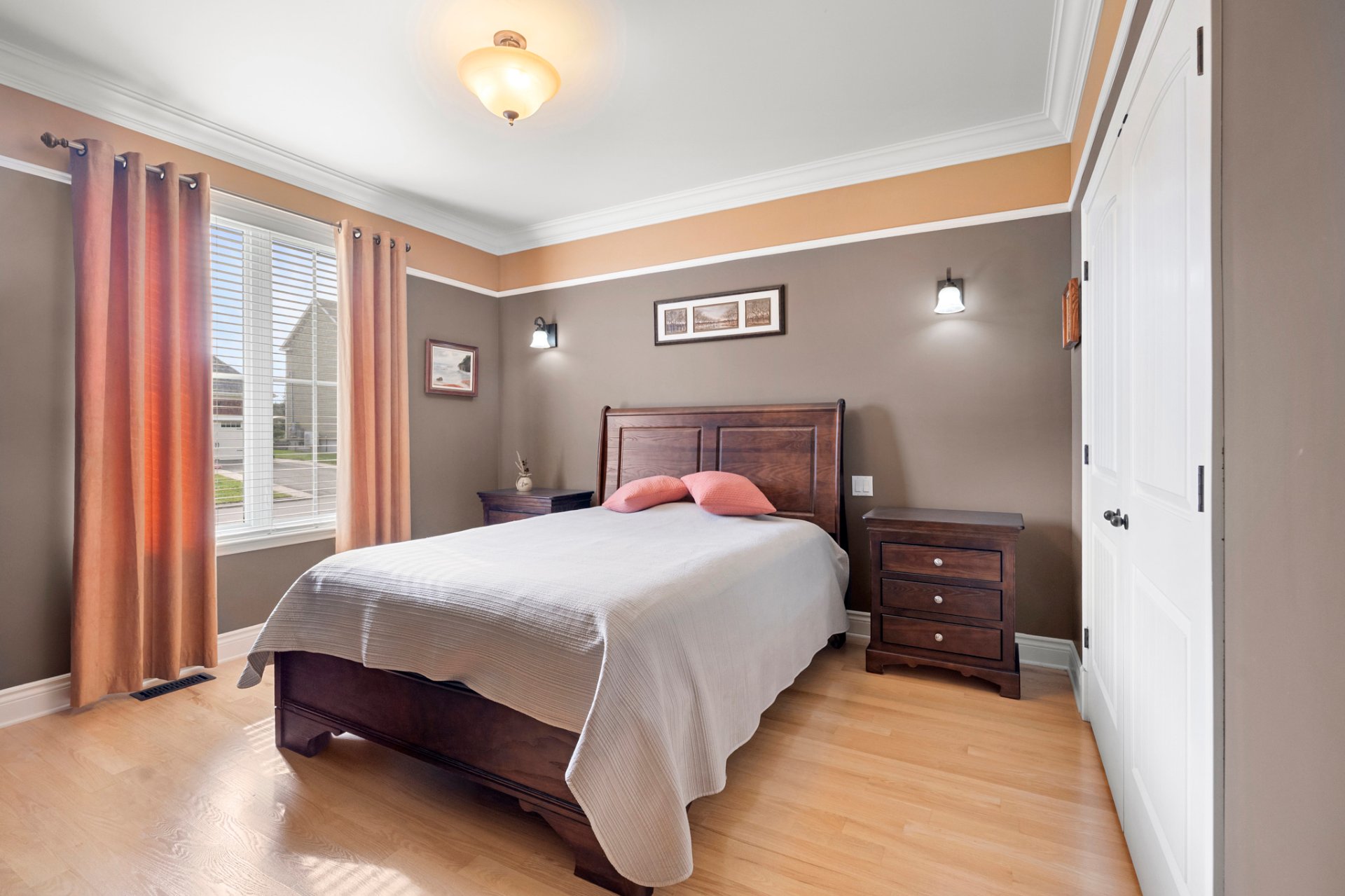 Chambre à coucher principale