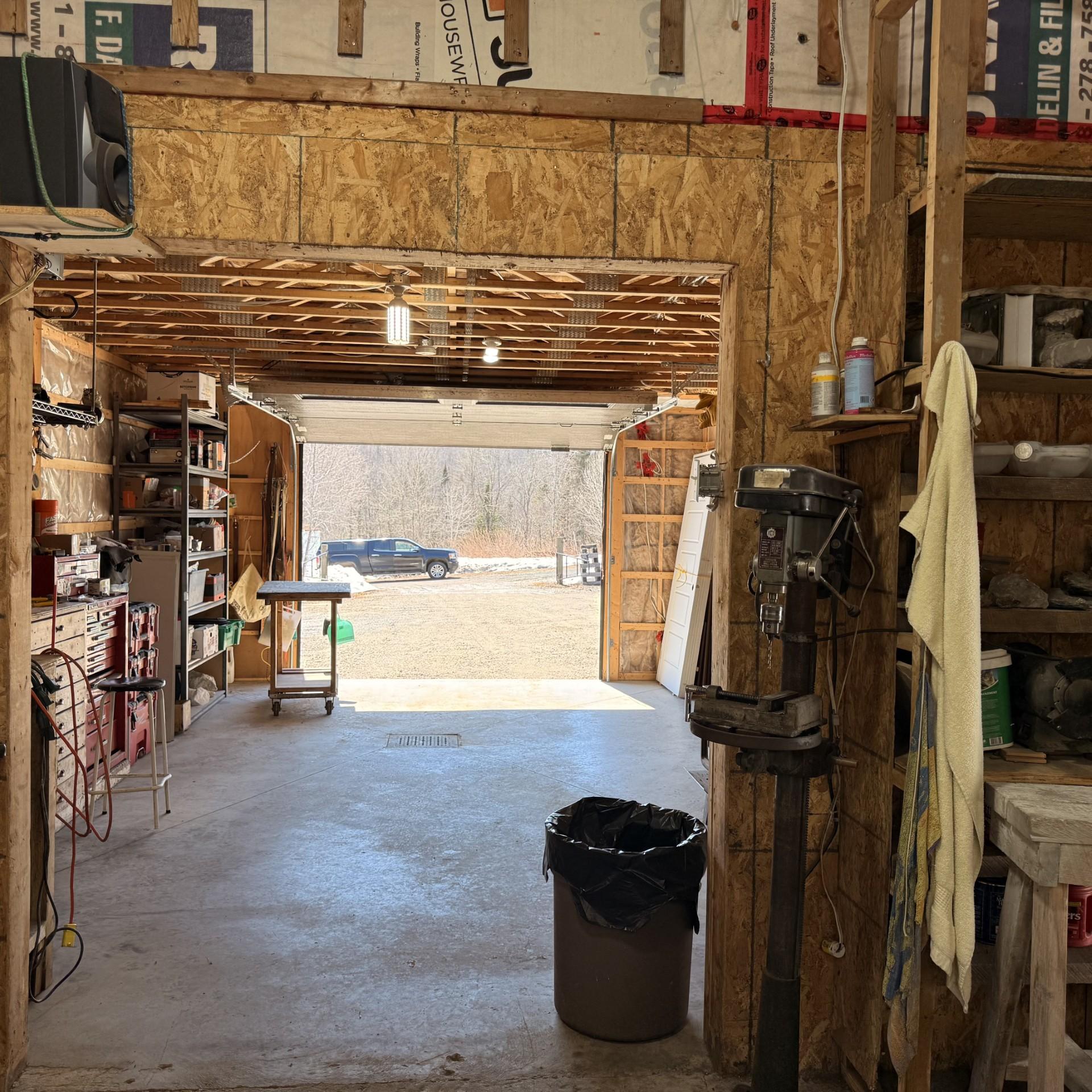 Garage