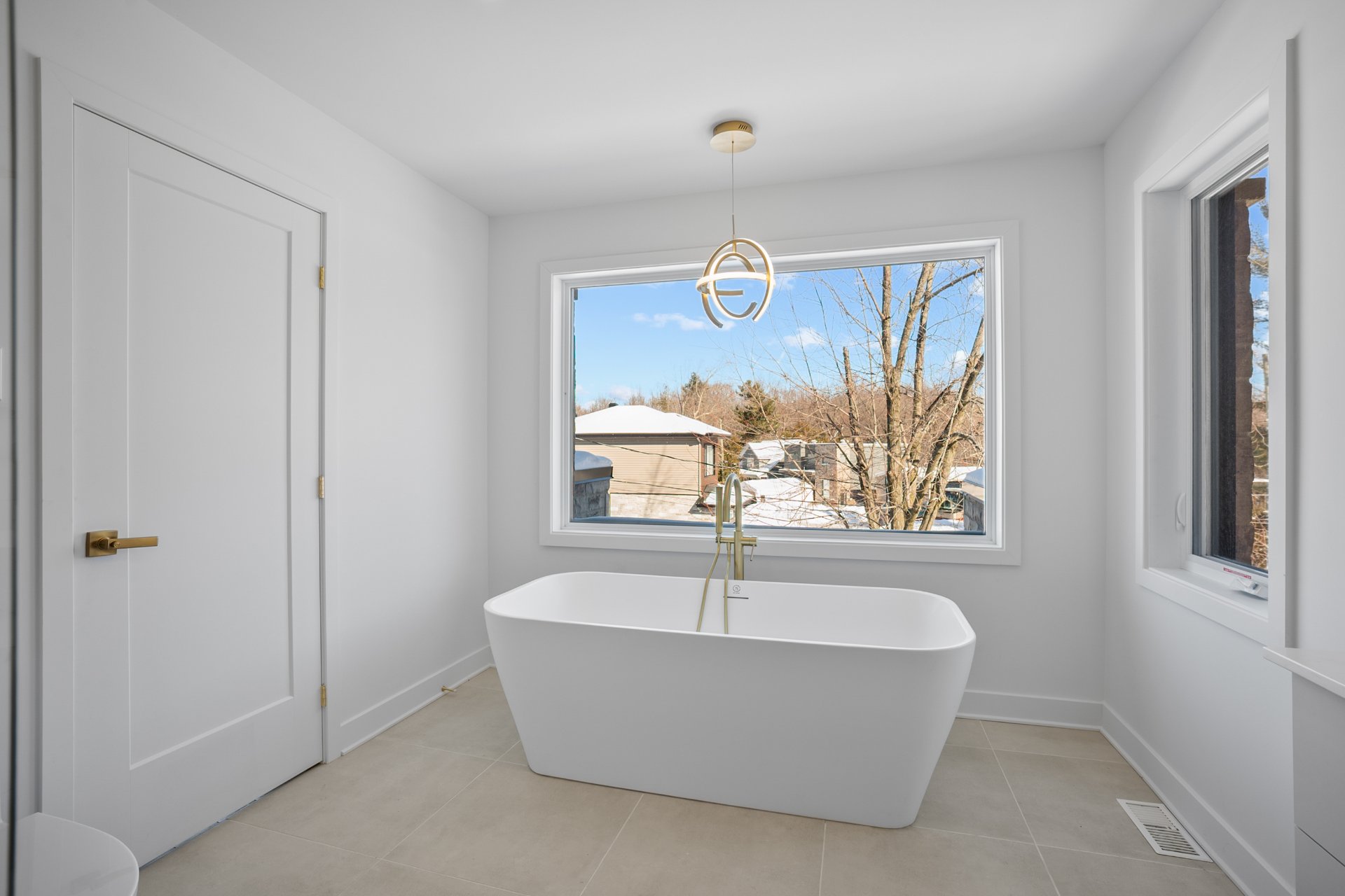 Salle de bains attenante à la CCP