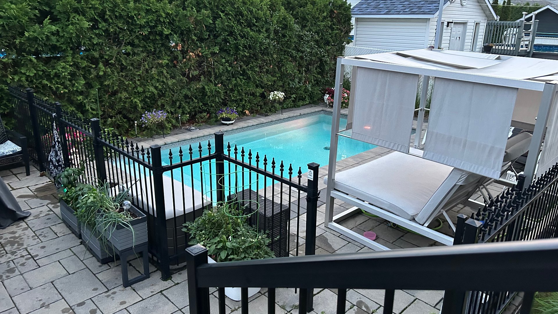 Piscine chauffee au sel.