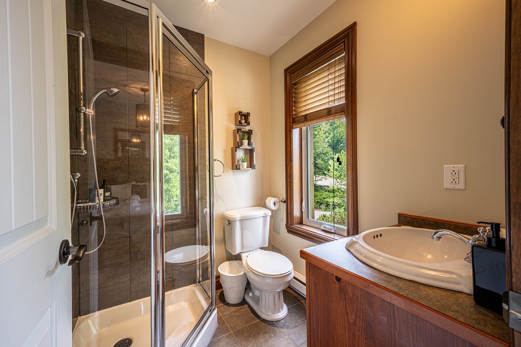 Salle de bains attenante à la CCP