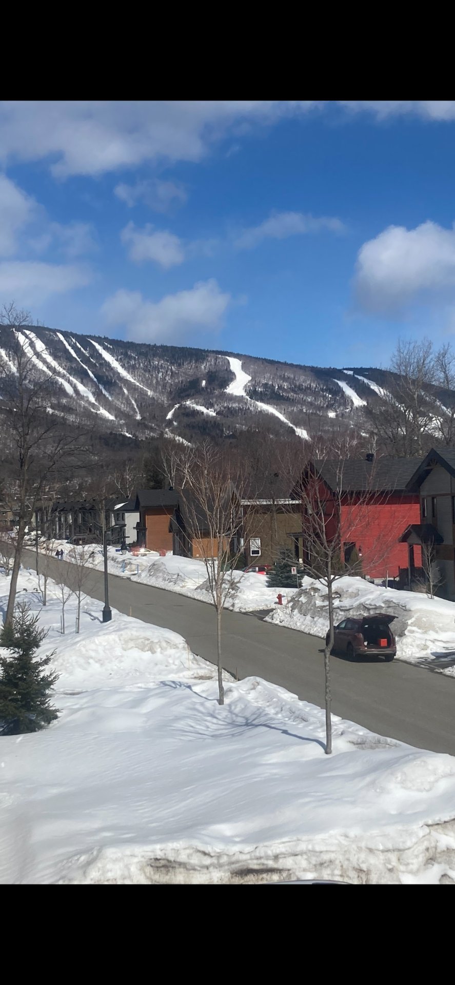 Vue sur les pentes de ski