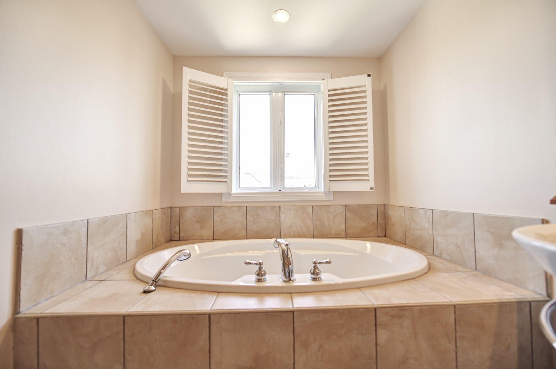 Salle de bains attenante à la CCP