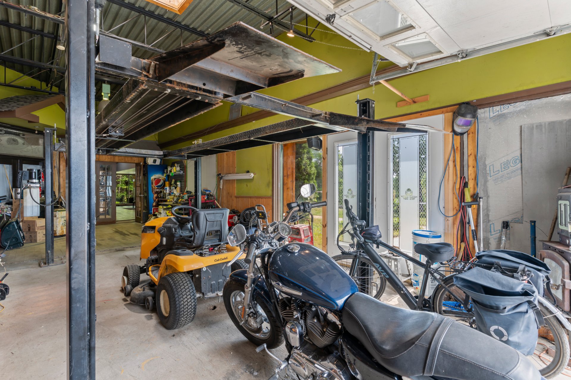 Garage
