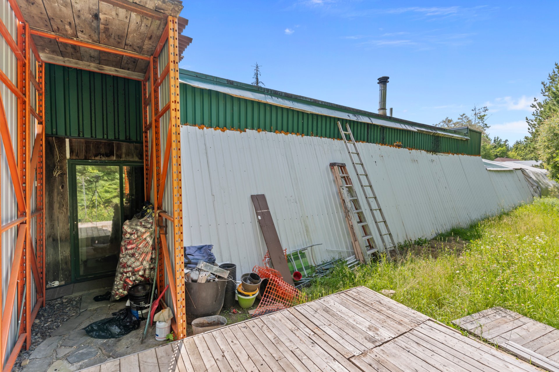 Shed