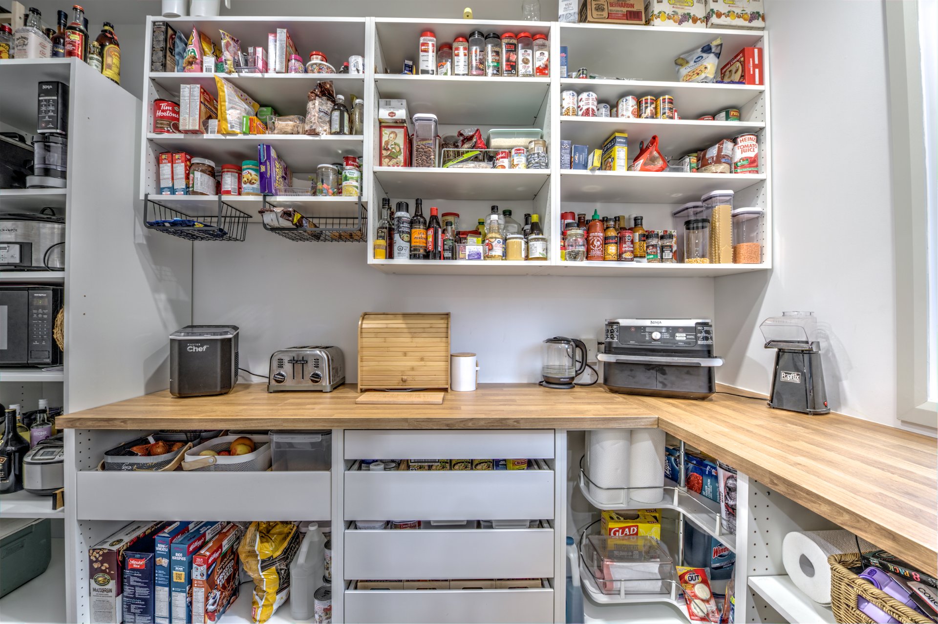 Kitchenette