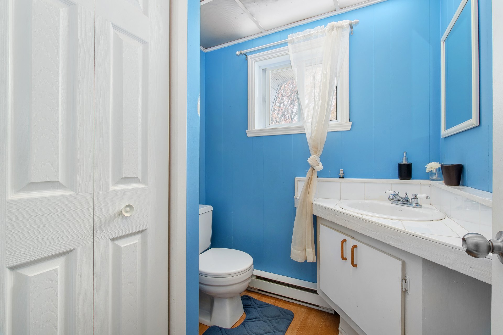 aussi autre salle de bain au rdc non photographié