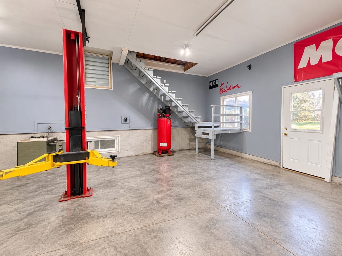 Garage