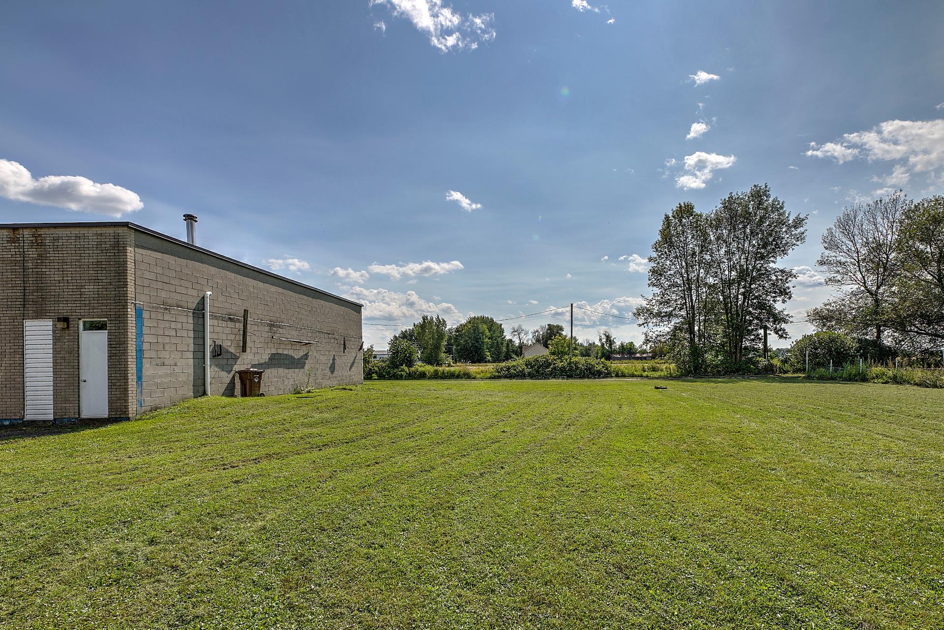 Land/Lot