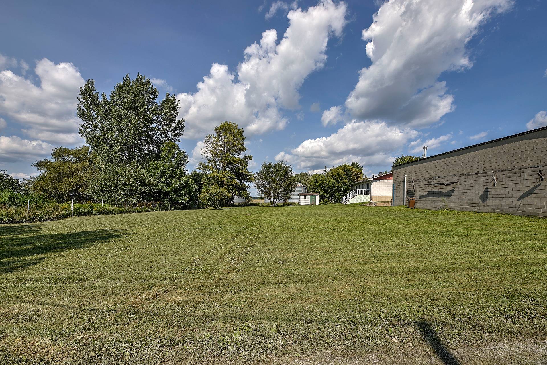 Land/Lot