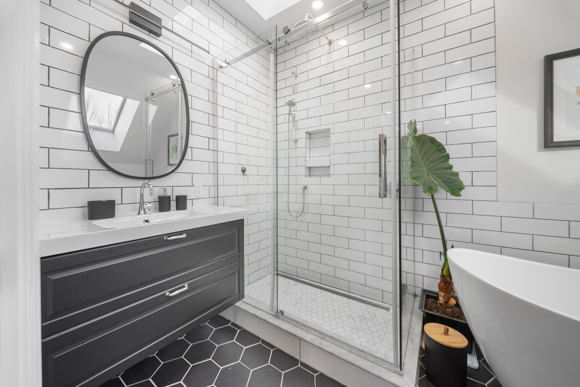 Salle de bains attenante à la CCP