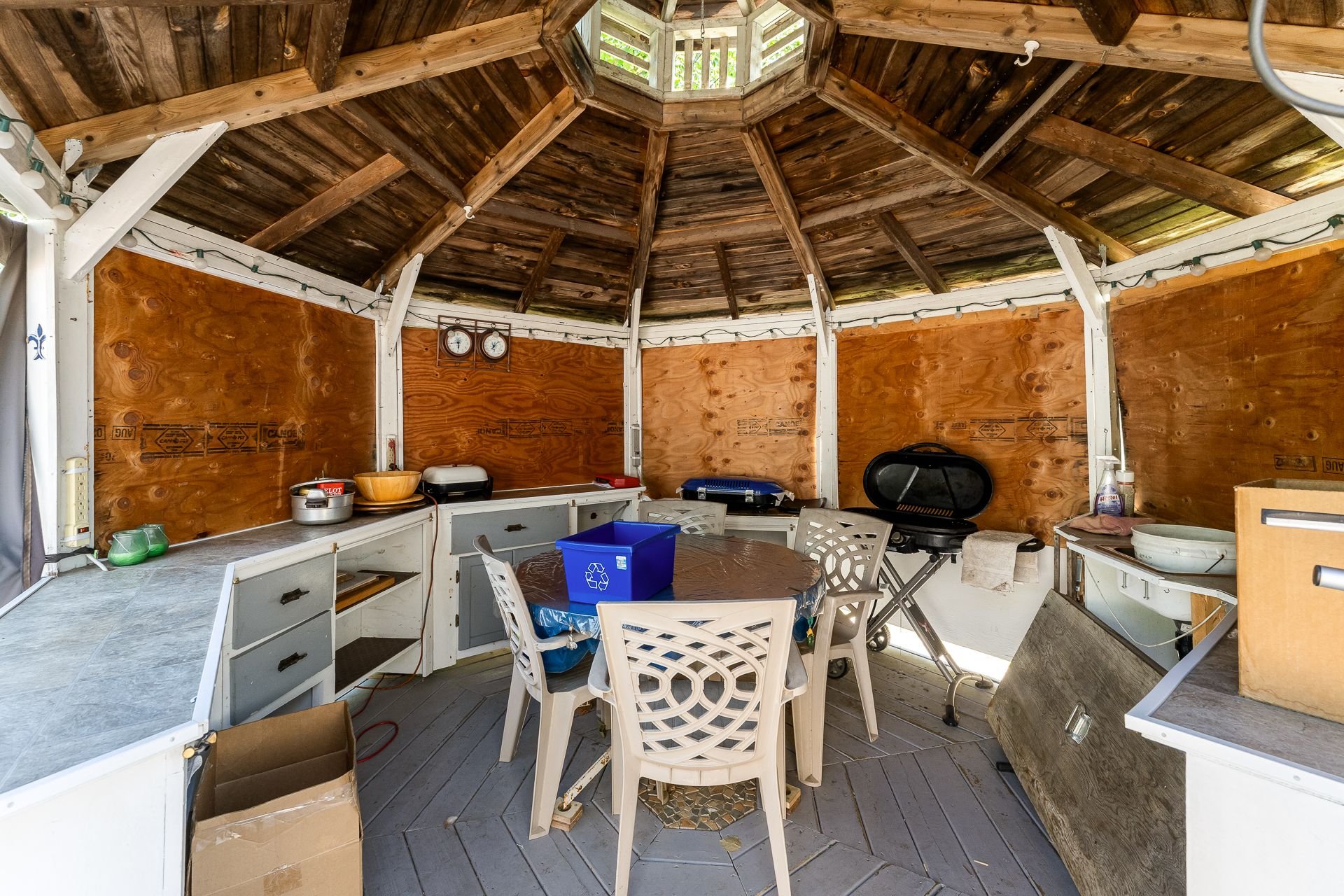 gazebo