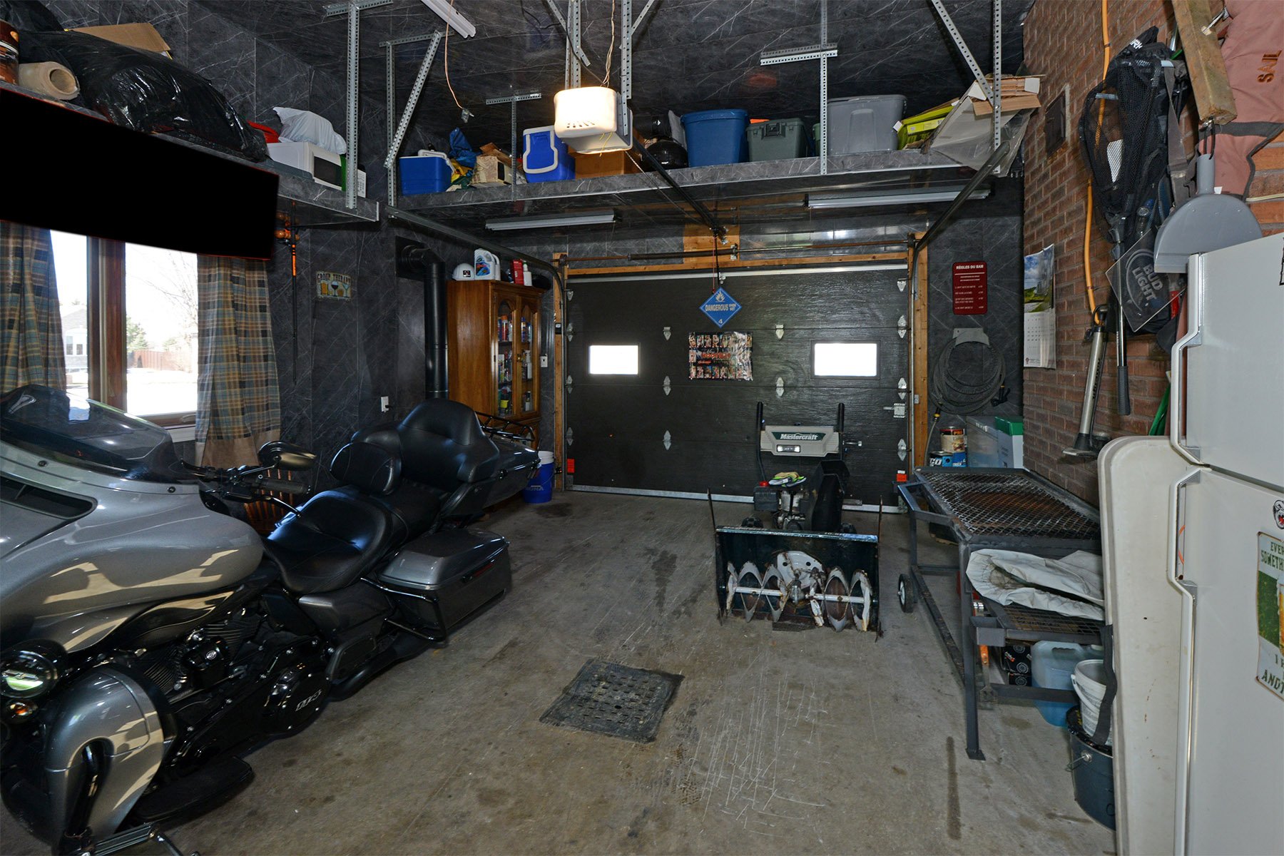 Garage