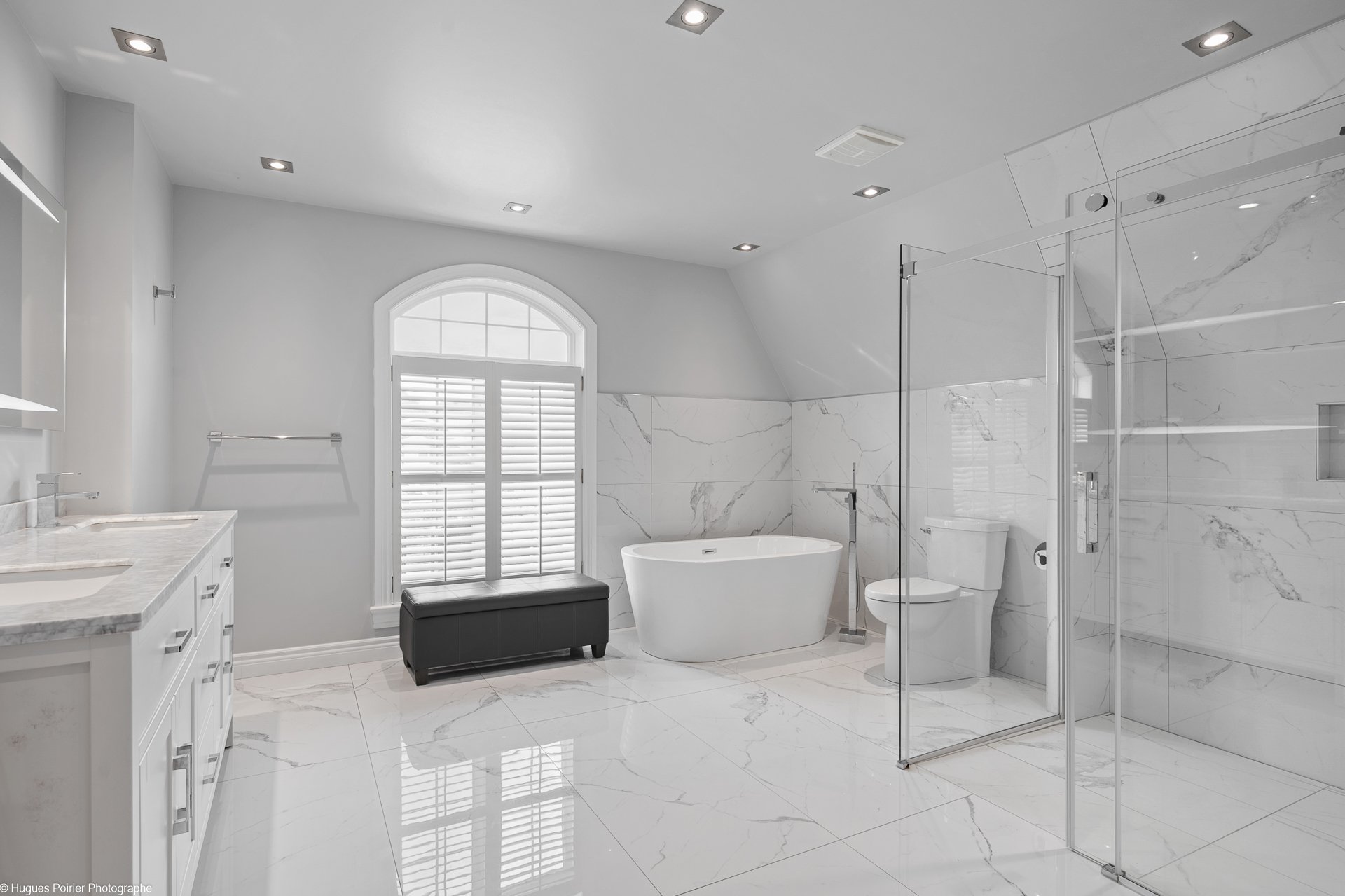 Ensuite bathroom
