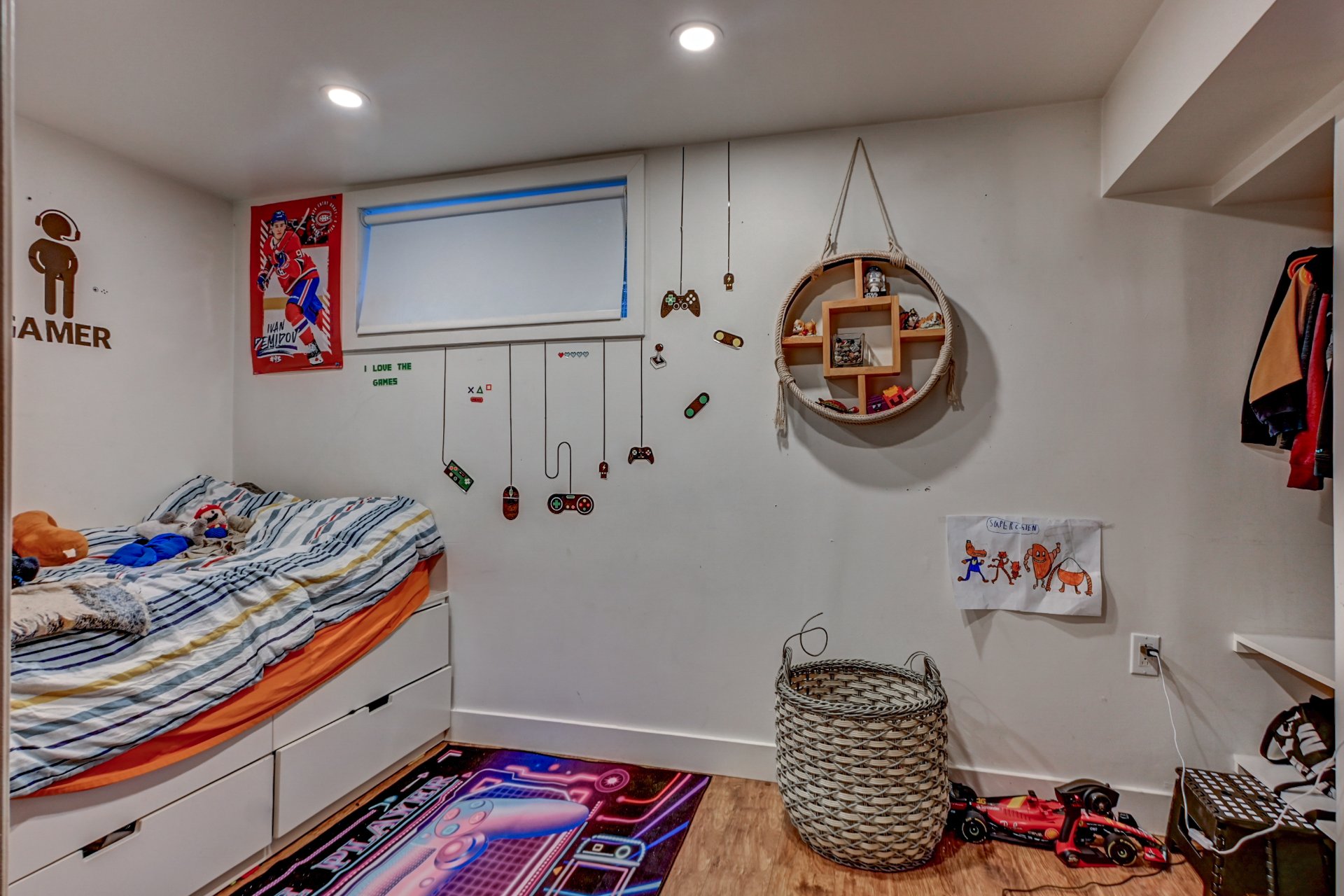 Bedroom