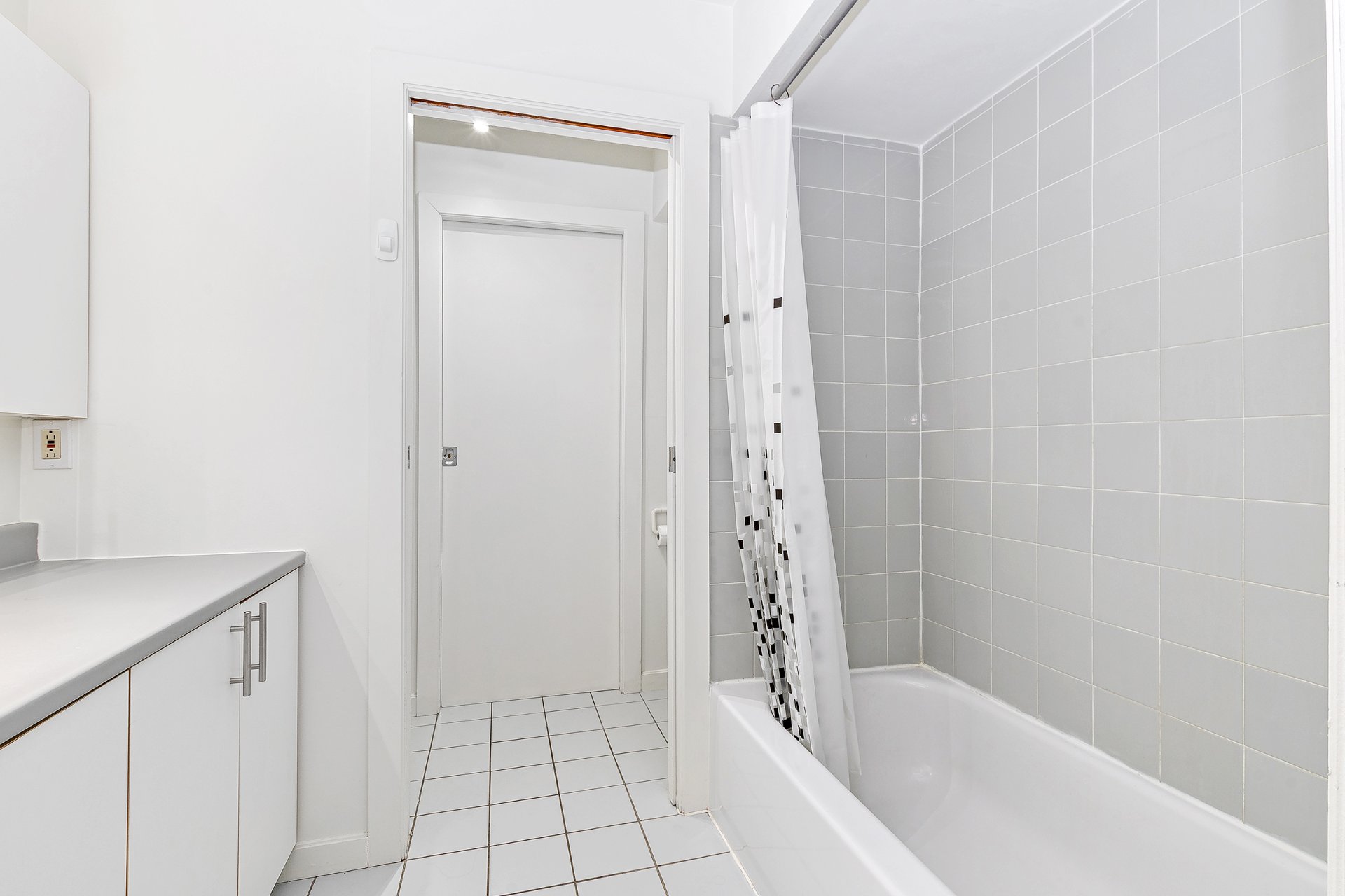 Ensuite bathroom