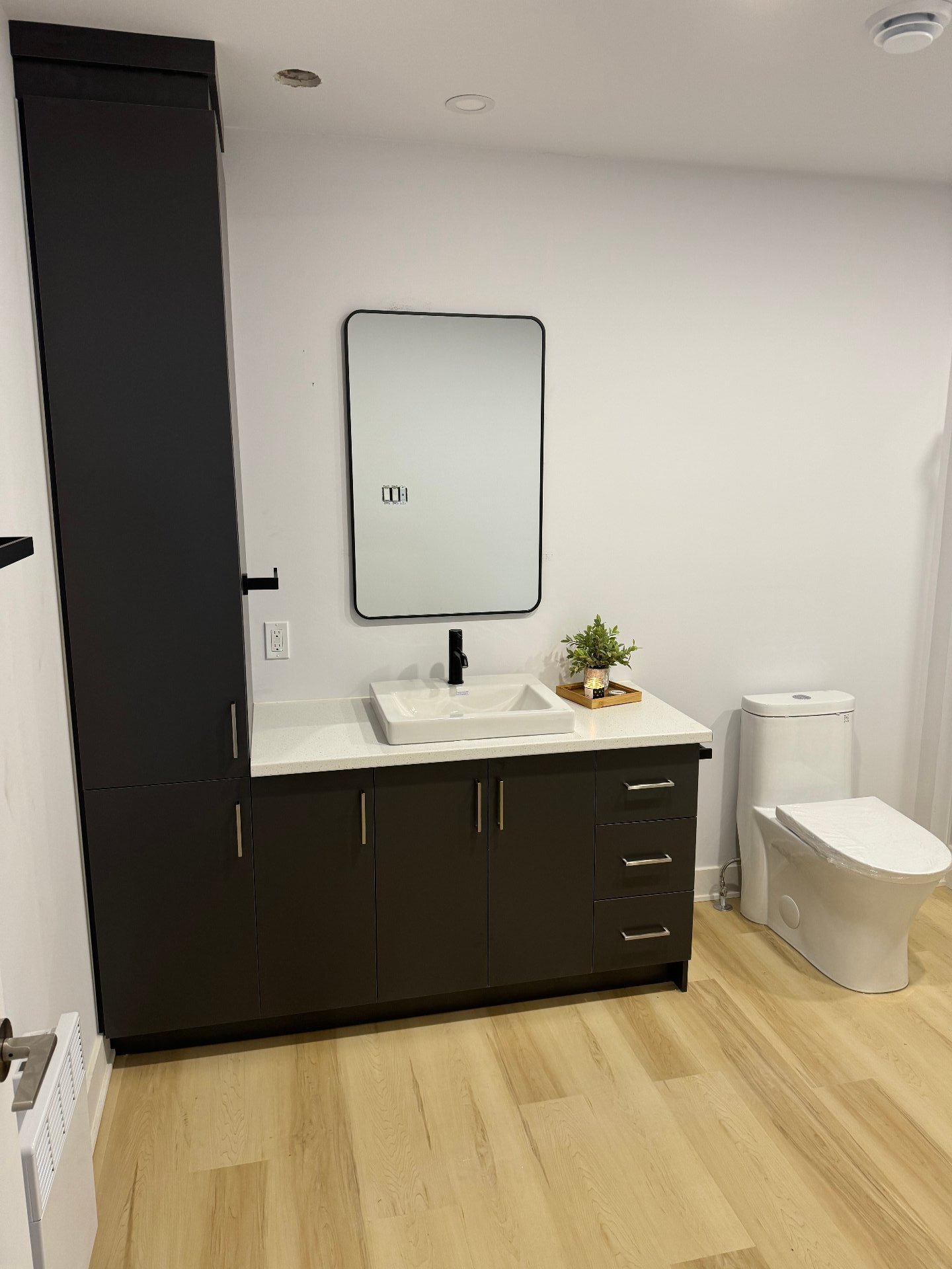 Ensuite bathroom