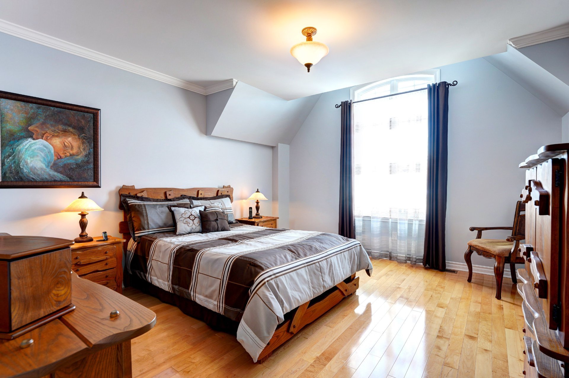 Primary bedroom