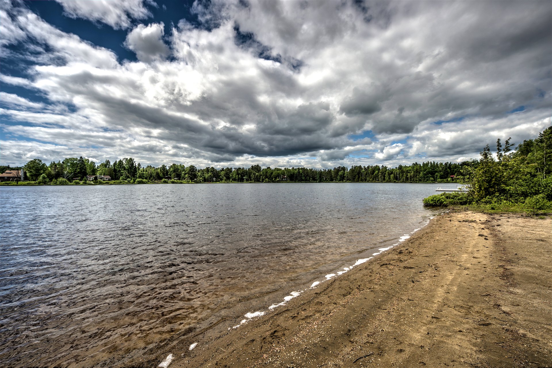 Accès au plan d'eau